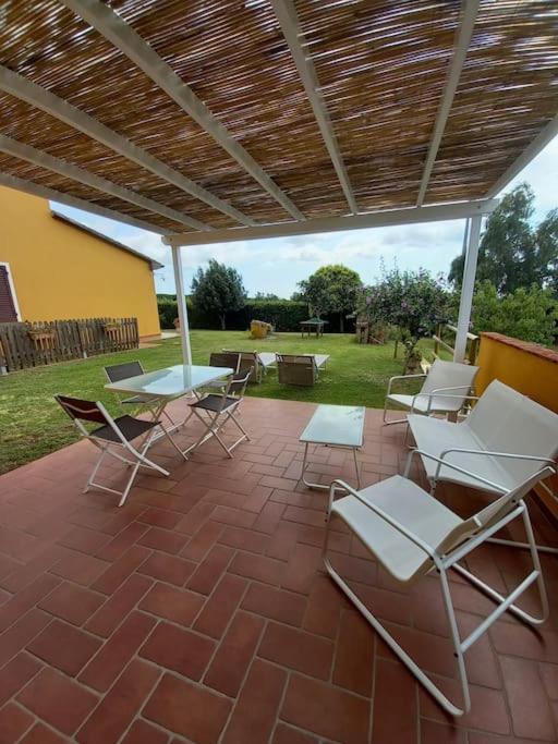 Вилла La Casina Di Campagna Tra Cecina E Bibbona Экстерьер фото