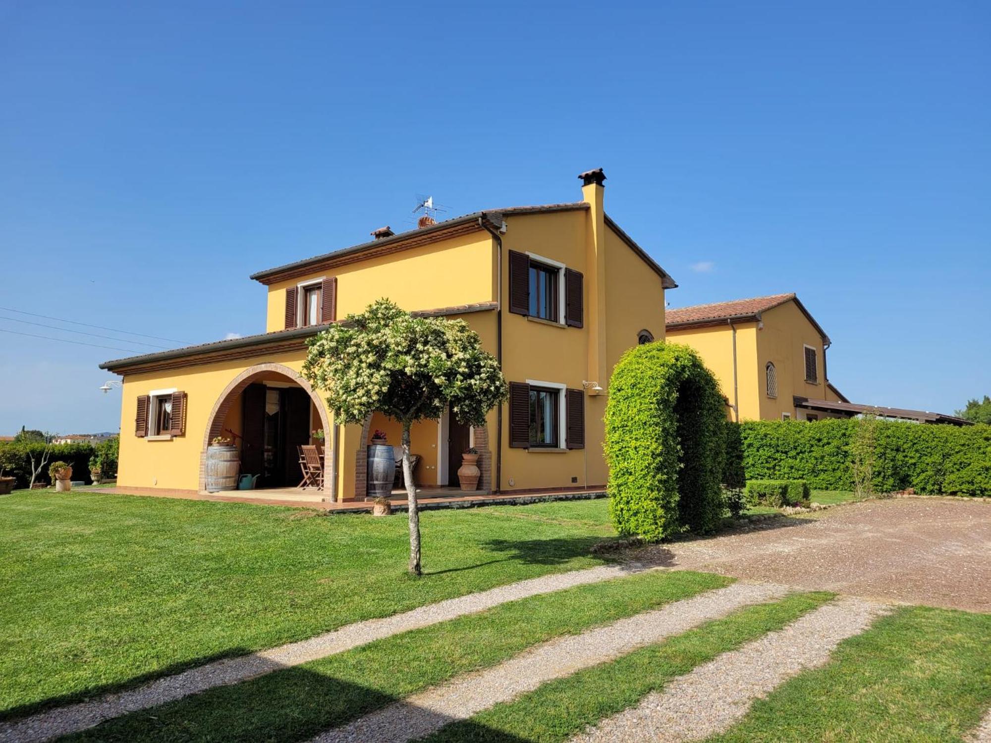 Вилла La Casina Di Campagna Tra Cecina E Bibbona Экстерьер фото
